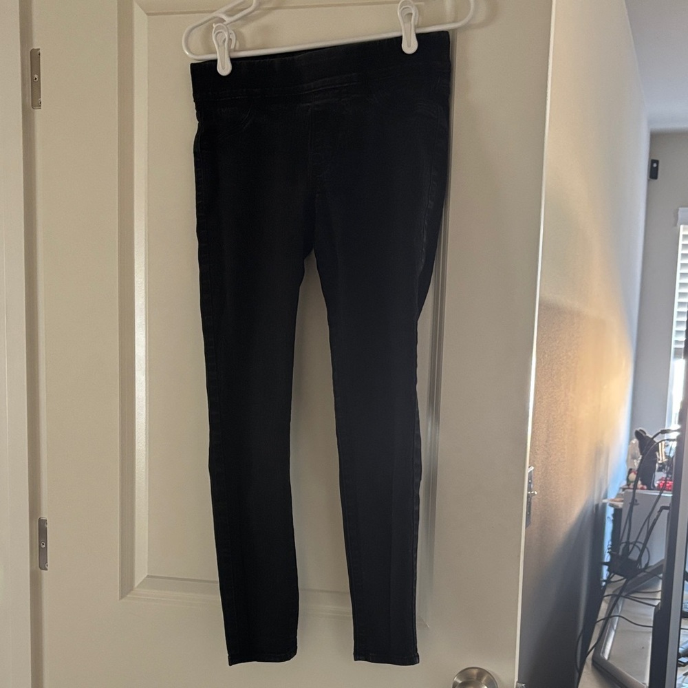 Black Super Skinny Mid-Rise